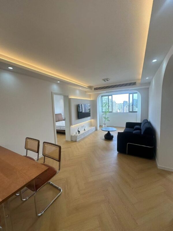 2br，14.8k，changping rd（line7）