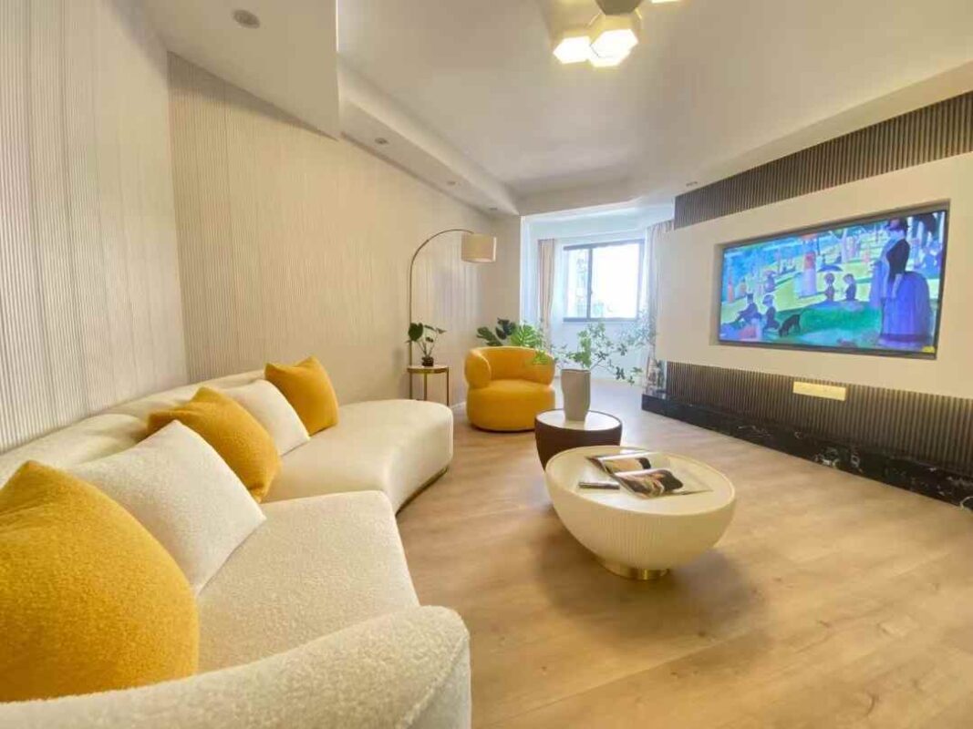 3br 2ba，17k，jing’an temple（line2/7）