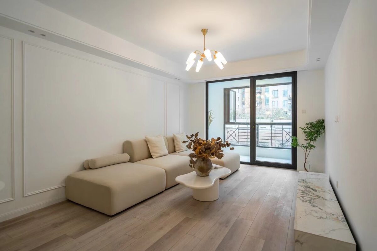 2br，17k，west nanjing rd（line2/12/13）