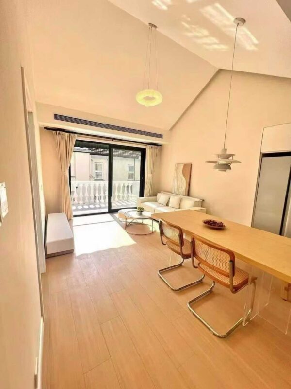 2br，14.8k，south Shaanxi rd（line1/10/12）