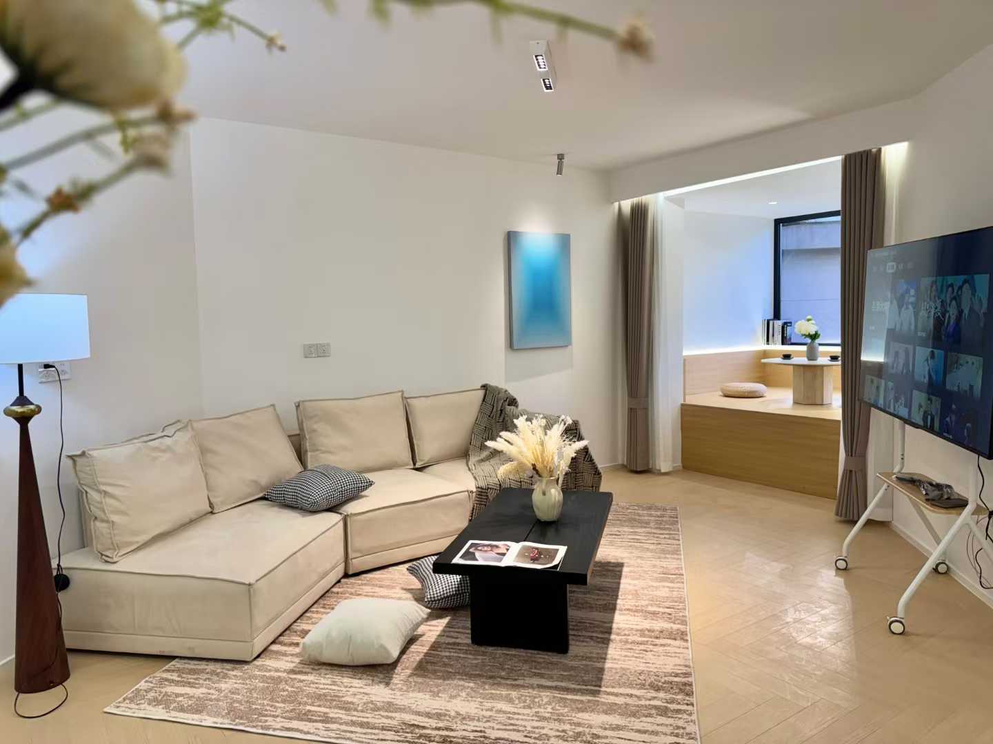 2br 2ba，21k，jing’an temple（line2/7）