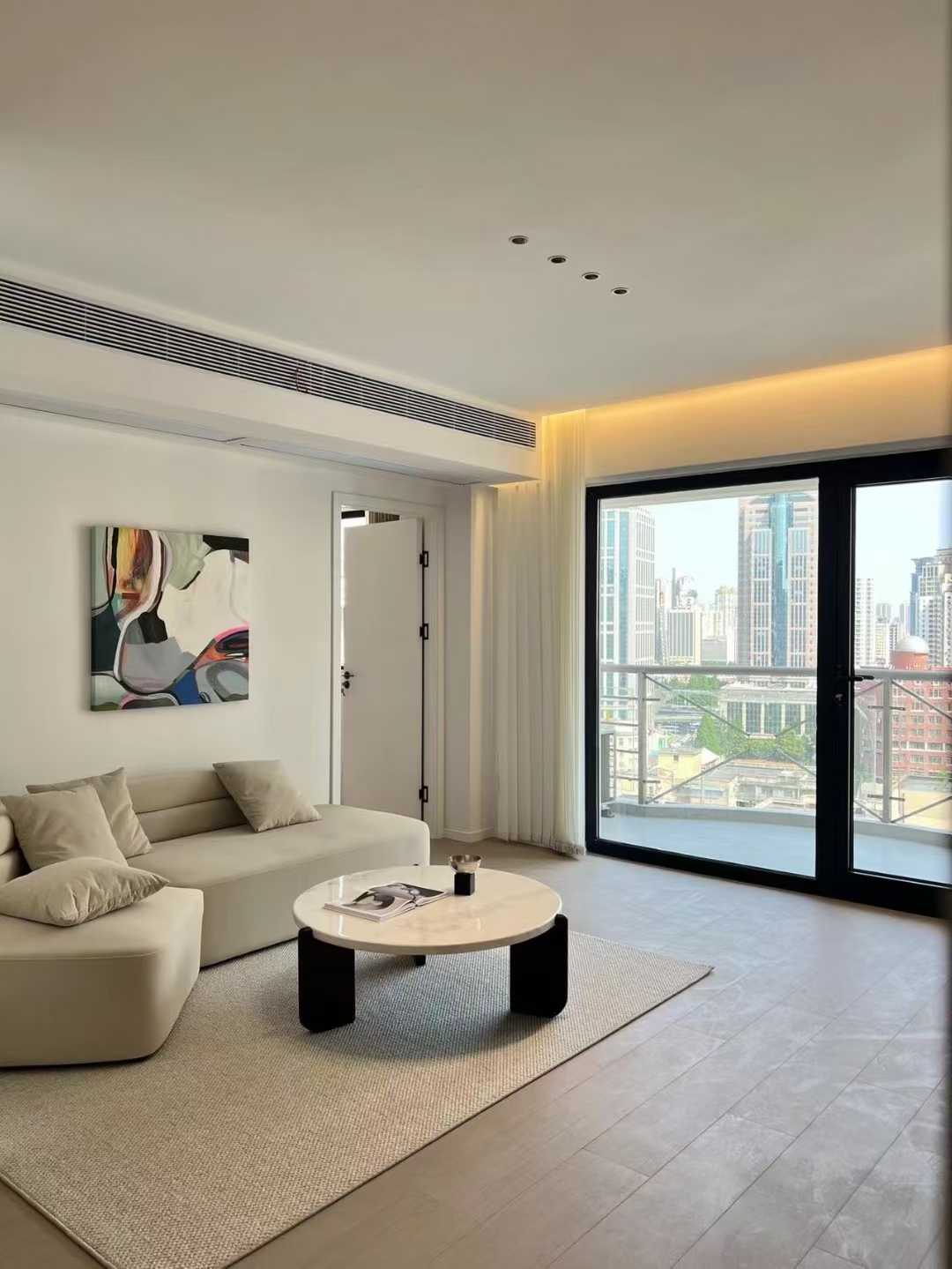 3br 2ba，*26k，people’s square（line1/2/8）